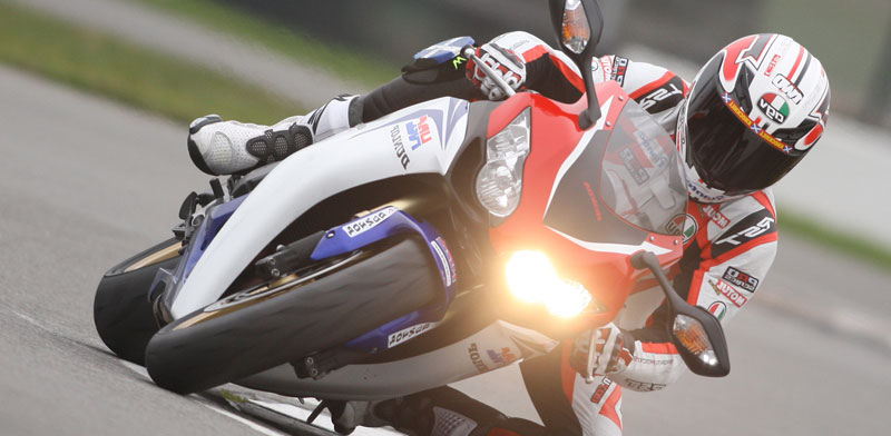 preparation moto piste
